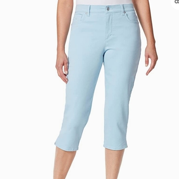 RIDERS by Lee Stretch Capris, Sz 18, Blue, Cotton/Spandex, NEW - Picture 1 of 11